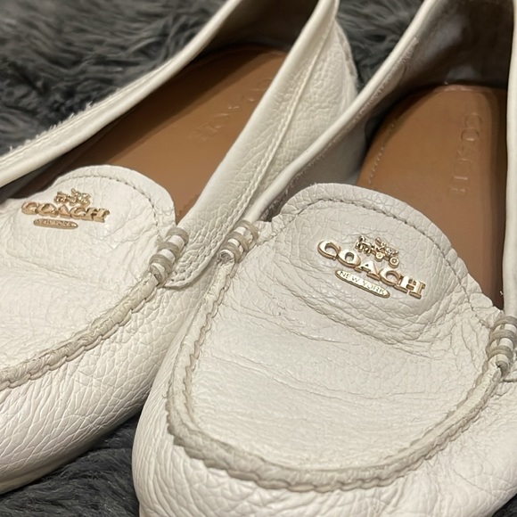 Coach loafers. Cream with gold accent. - Picture 3 of 4